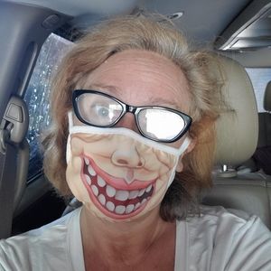 Meet your Posher, Teresa